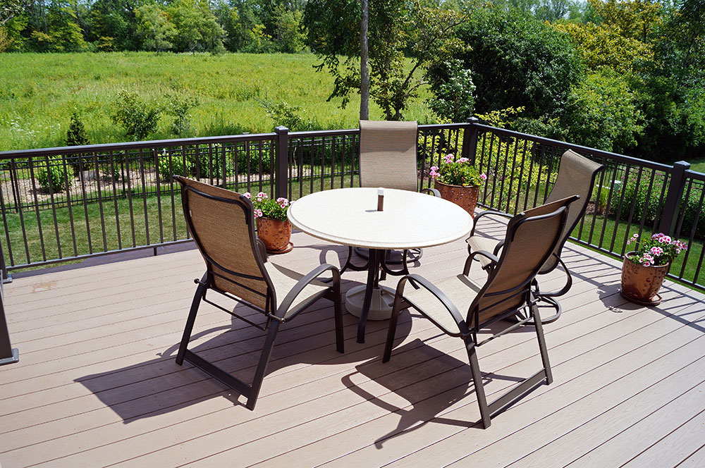Deck Design and Construction in Wisconsin