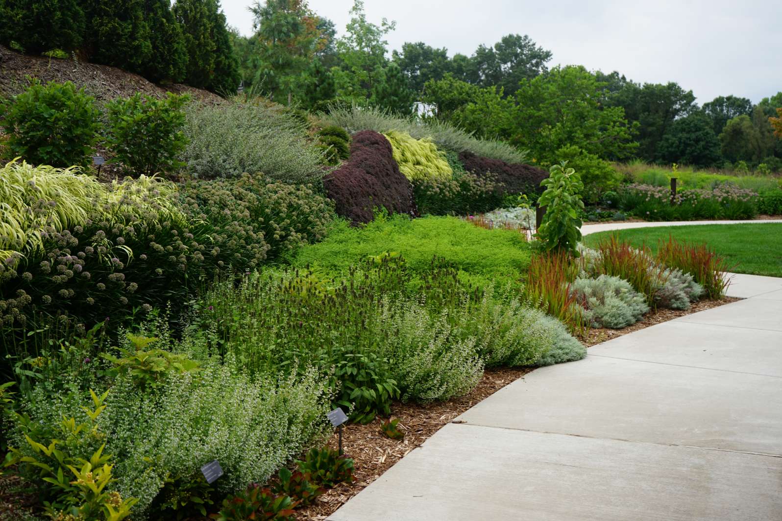 Perennial Beds in Green Bay, WI